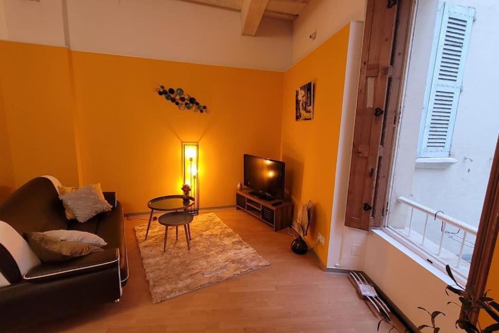 Avignon Apartement A 2 Pas Du Palais De Papes Exteriör bild