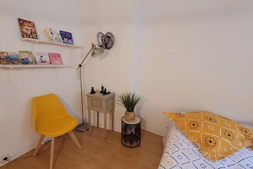 Avignon Apartement A 2 Pas Du Palais De Papes Exteriör bild